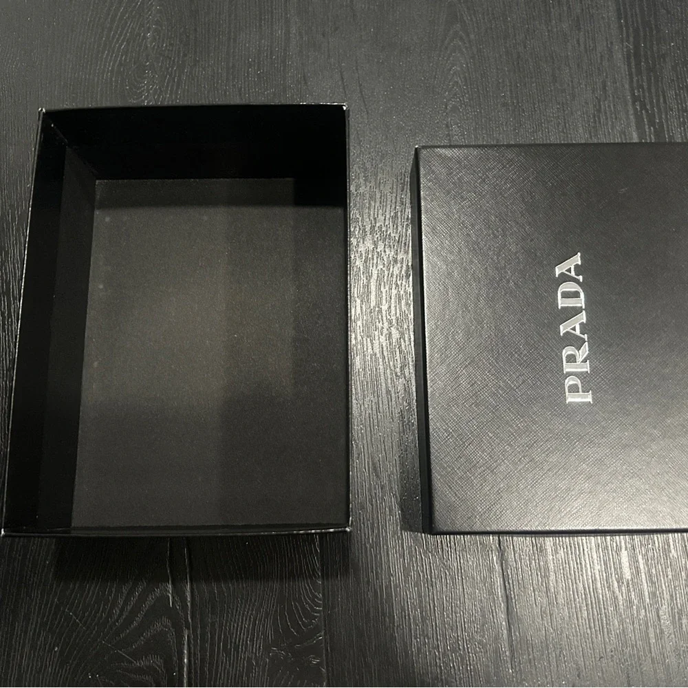 Prada box